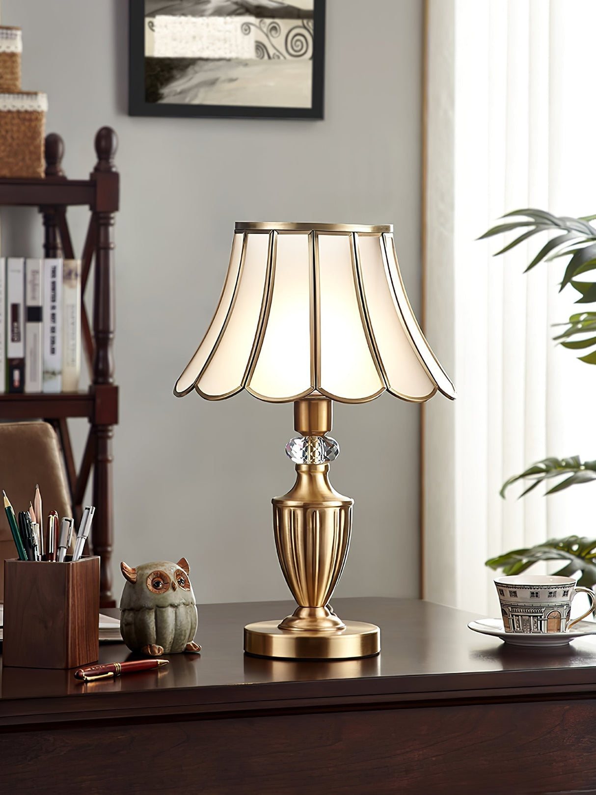 Classic Table Lamp Gold Stem Glass Shade Design - Product detail 16