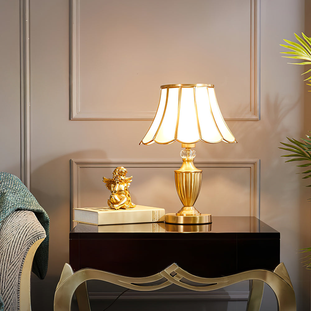 Classic Table Lamp Gold Stem Glass Shade Design - Product detail 4