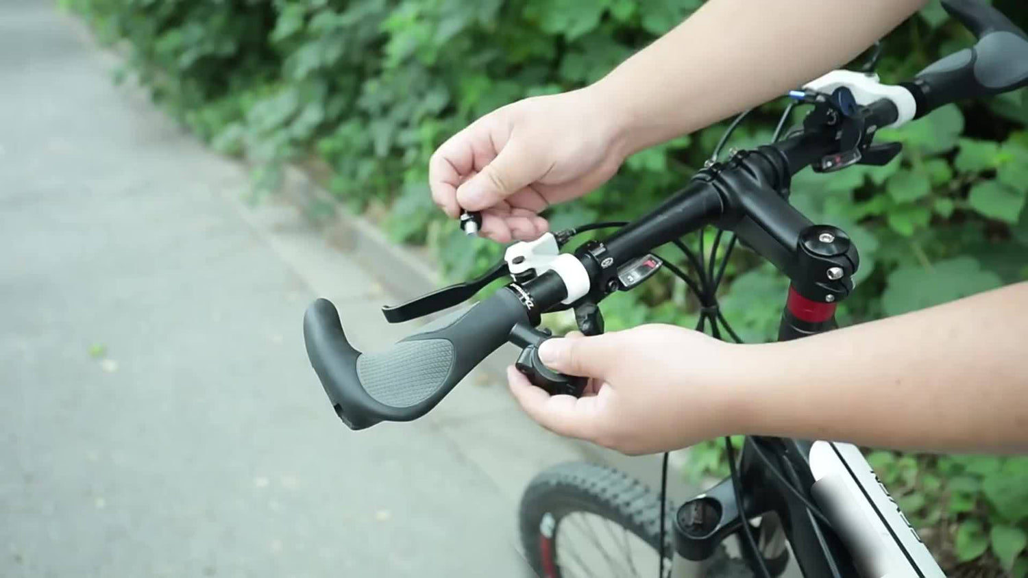 Bike Rearview Mirror  360 Rotatable Wide-Angle Design - Product example