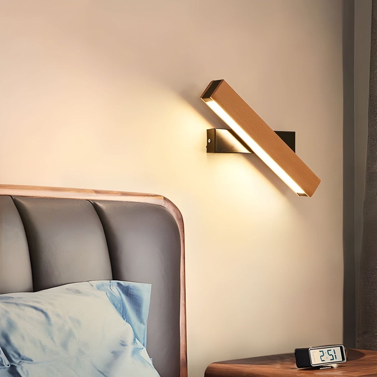 Modern LED Wall Light Adjustable Wooden Beam Design - Product detail 6