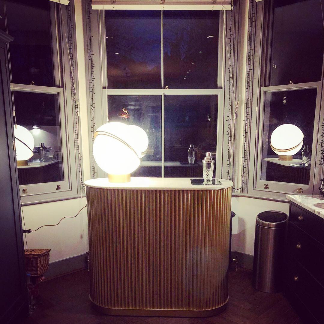 Modern Globe Table Lamp Brass Crescent Design - Product detail 6