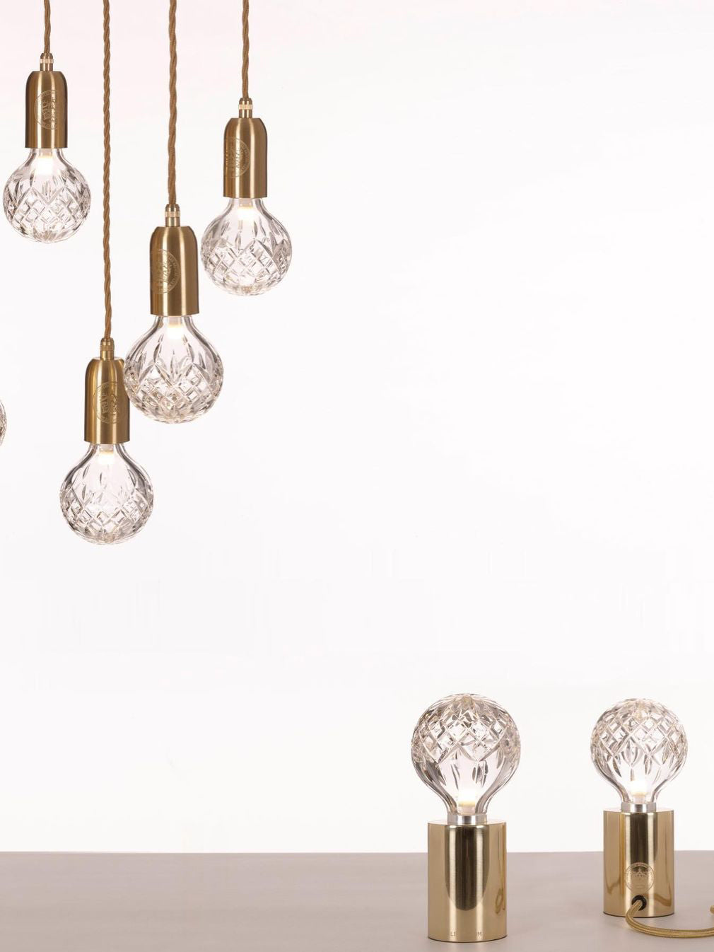 Crystal Table Lamp Brass Base with Cut Glass Shade - Product detail 11