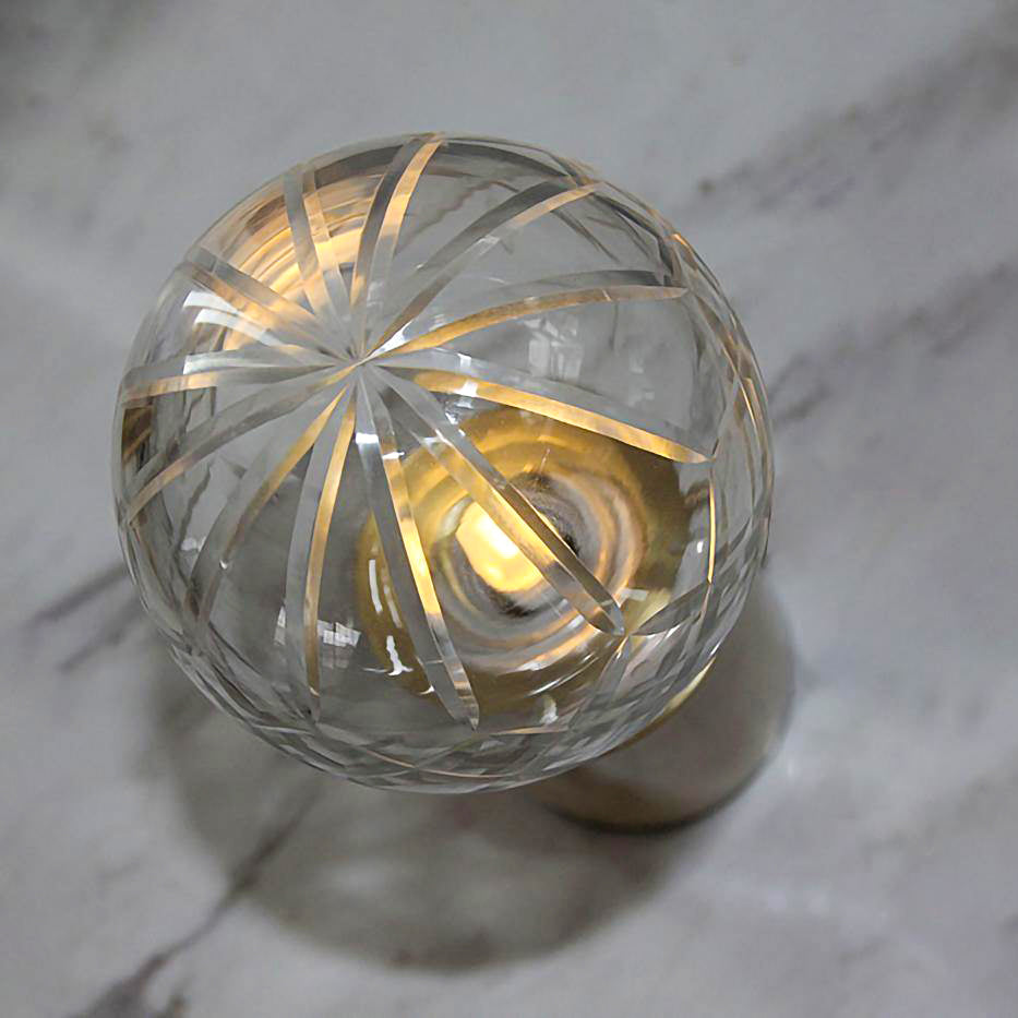 Crystal Table Lamp Brass Base with Cut Glass Shade - Product detail 12
