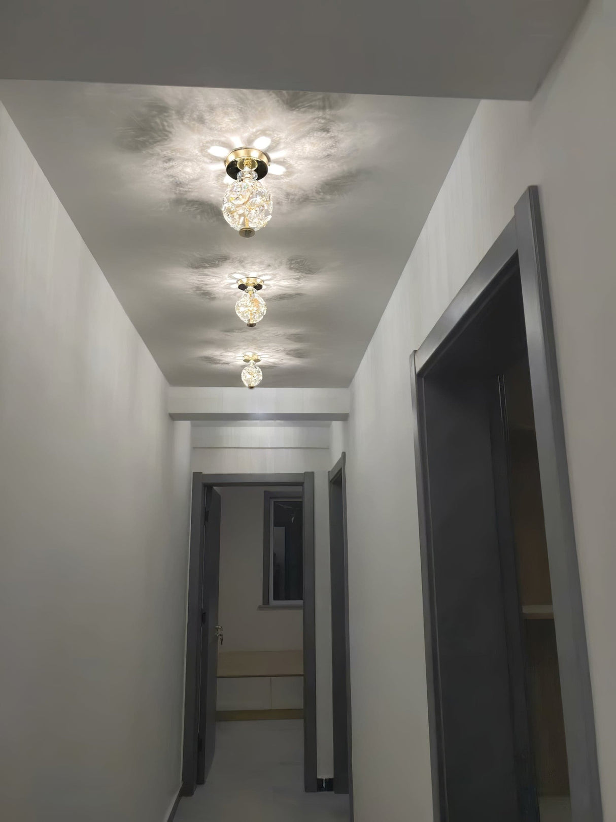 Crystal Sphere Ceiling Light Gold Frame Glass Globe Design - Product detail 10