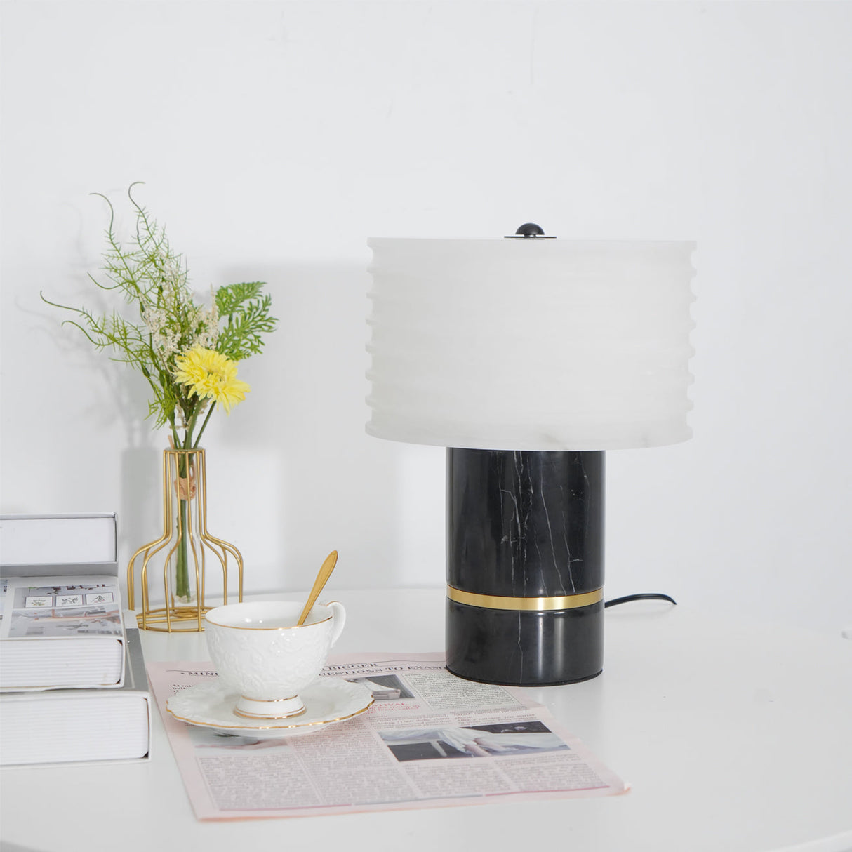 Modern Marble Table Lamp Black Base Gold Accent - Product detail 4