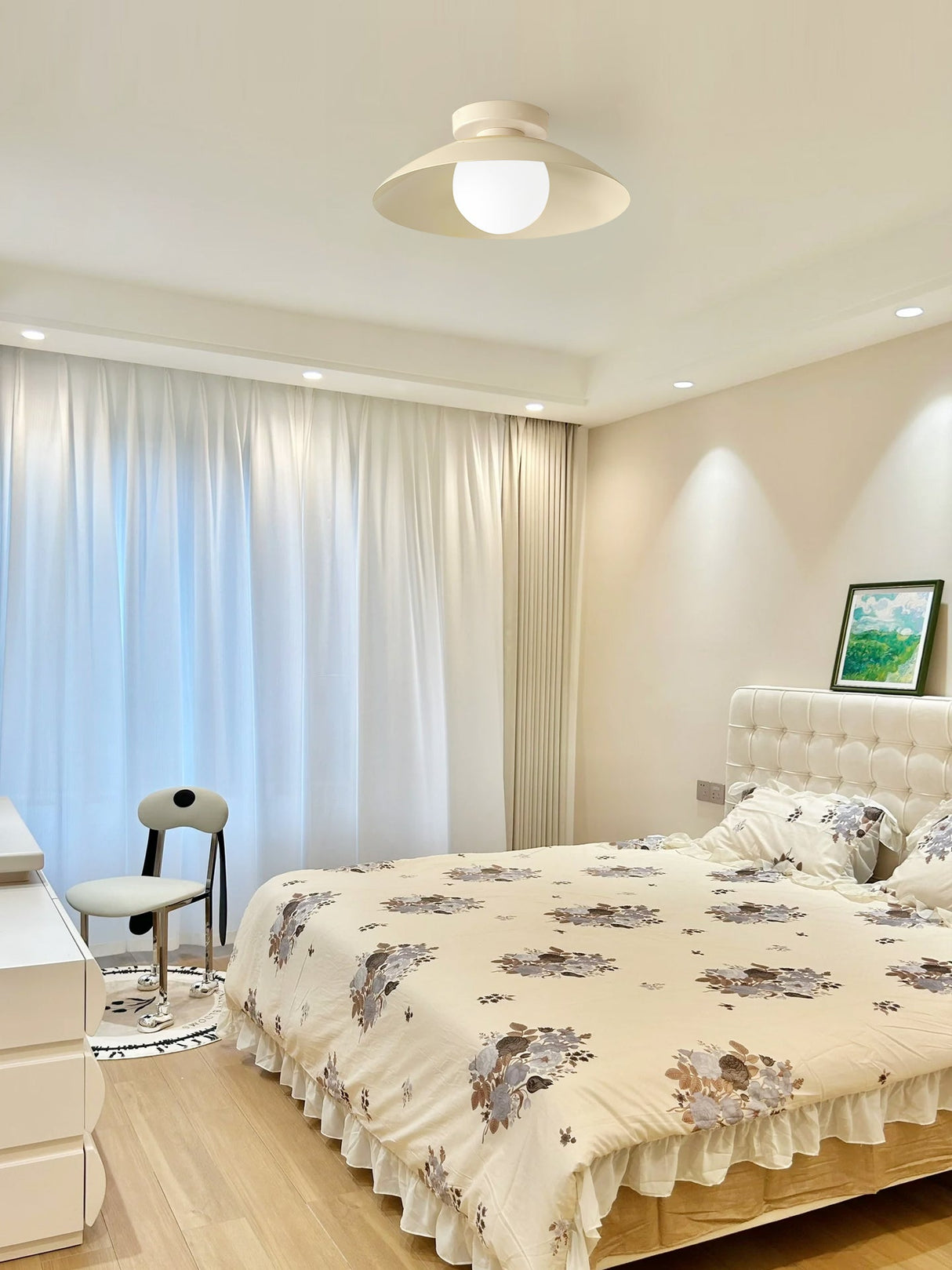 Modern Ceiling Light Cream Glass Shade Design - Product detail 4