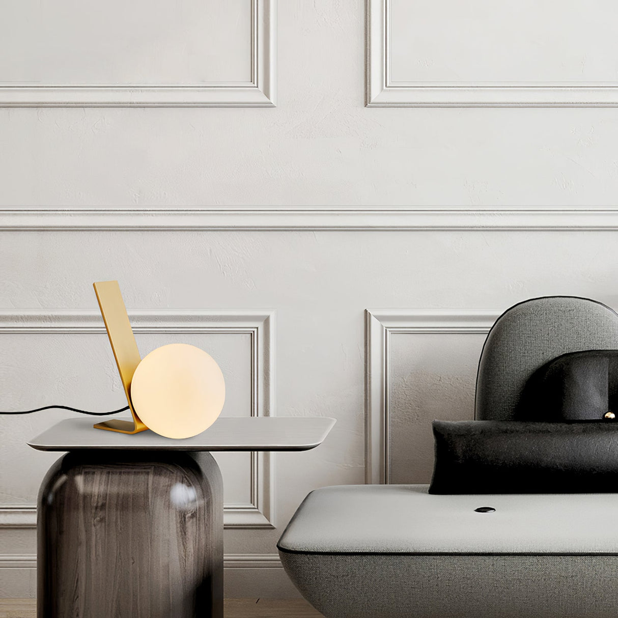Modern Table Lamp Brass Frame Glass Globe Design - Product detail 4