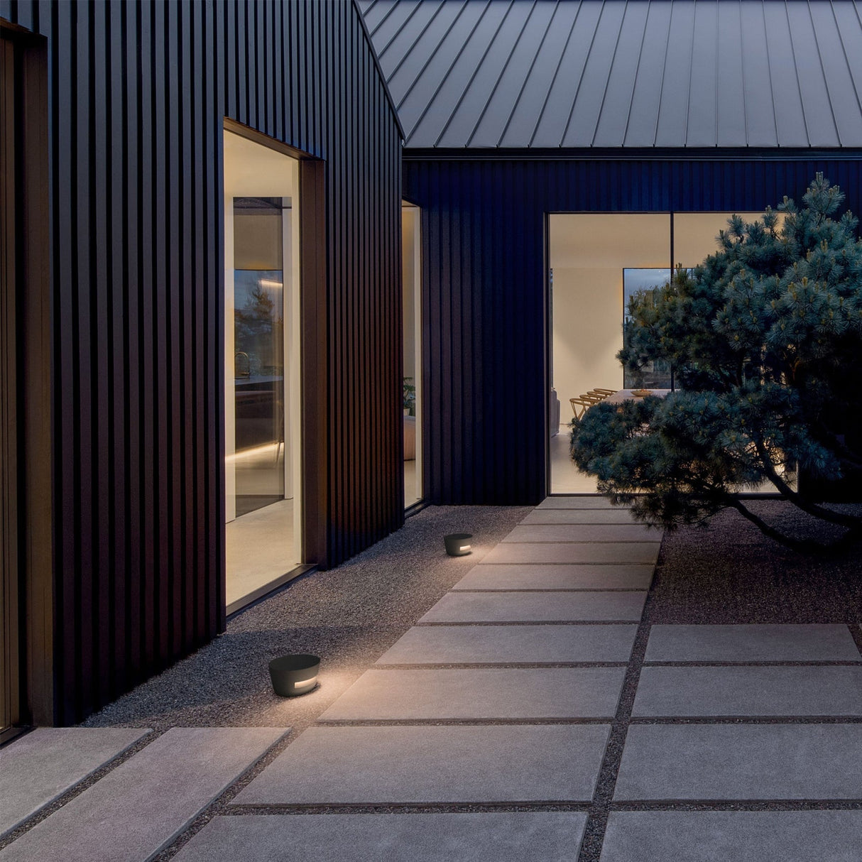 Modern Outdoor Table Lamp LED Illuminated Garden Light - Product detail 6