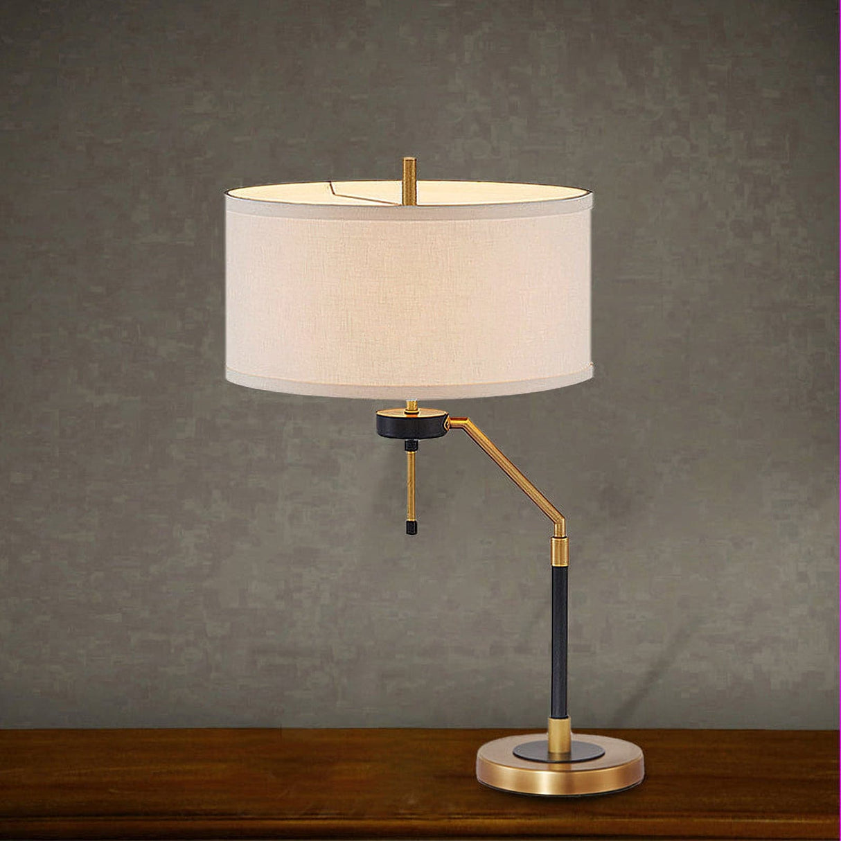 Modern Table Lamp Adjustable Brass Metal Design - Detailed view