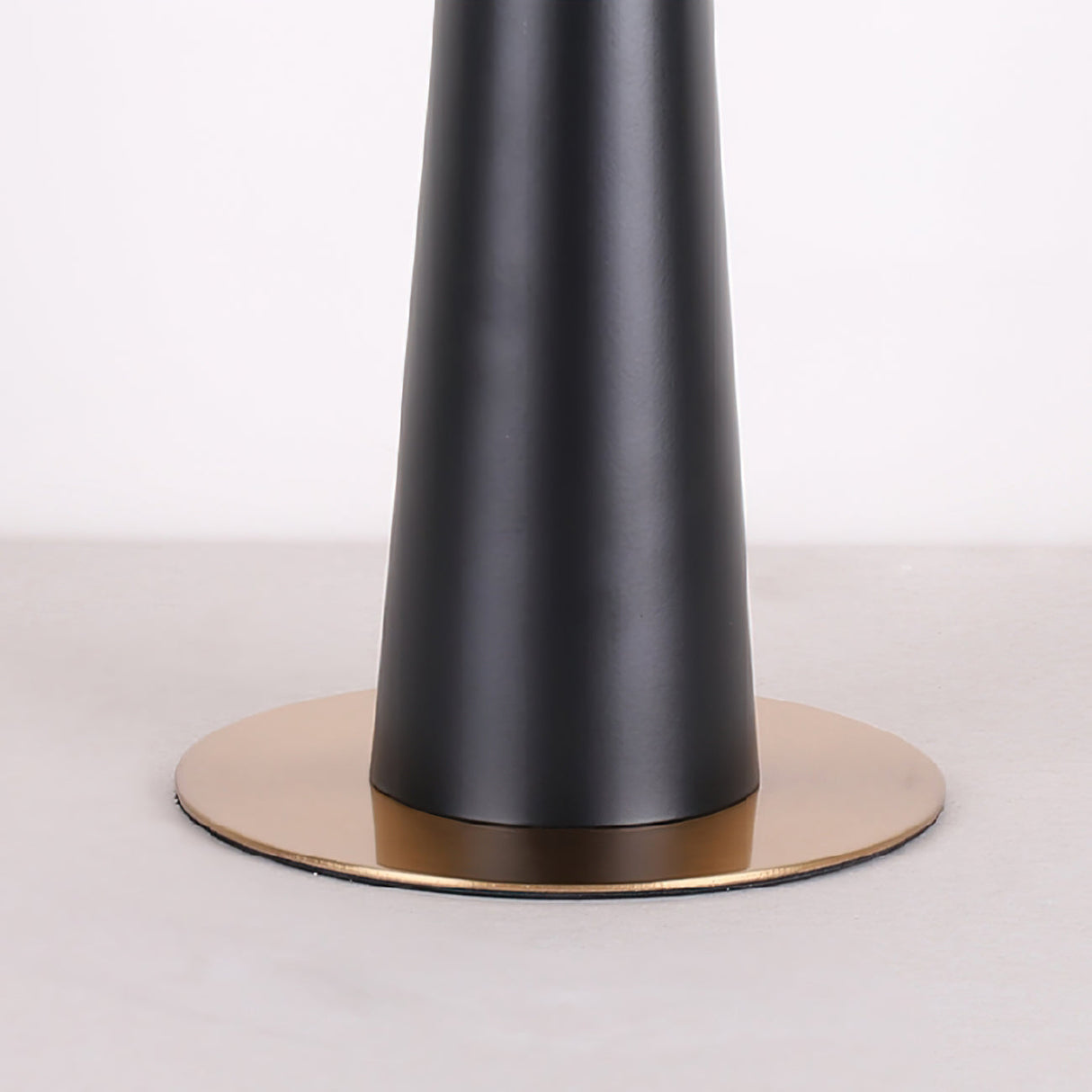 Modern LED Table Lamp Black Gold Drum Design - Product detail 8