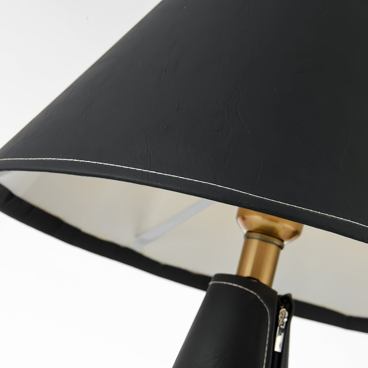 Modern Leather Table Lamp  Zipper Detail Design - Product detail 9
