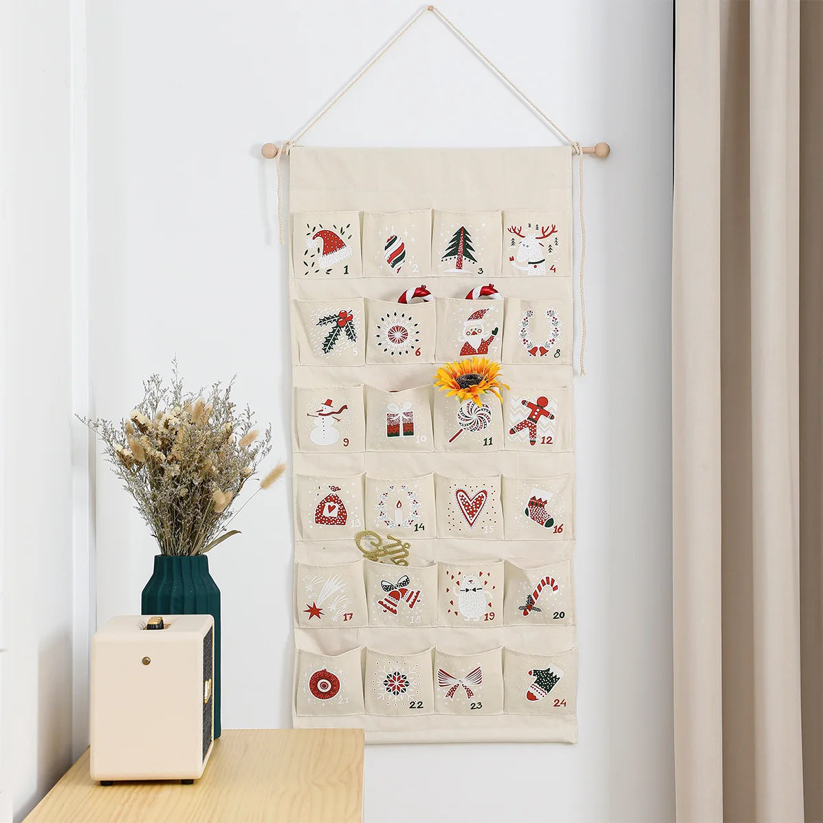 Christmas Advent Calendar 24 Canvas Pockets Hanging Wall Decoration - Product showcase
