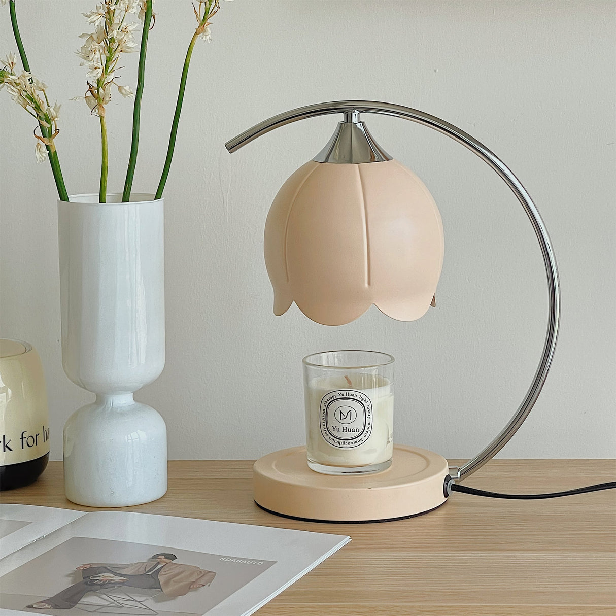 Floral Table Lamp Pink Petal Shade With Candle Warmer - Detailed view