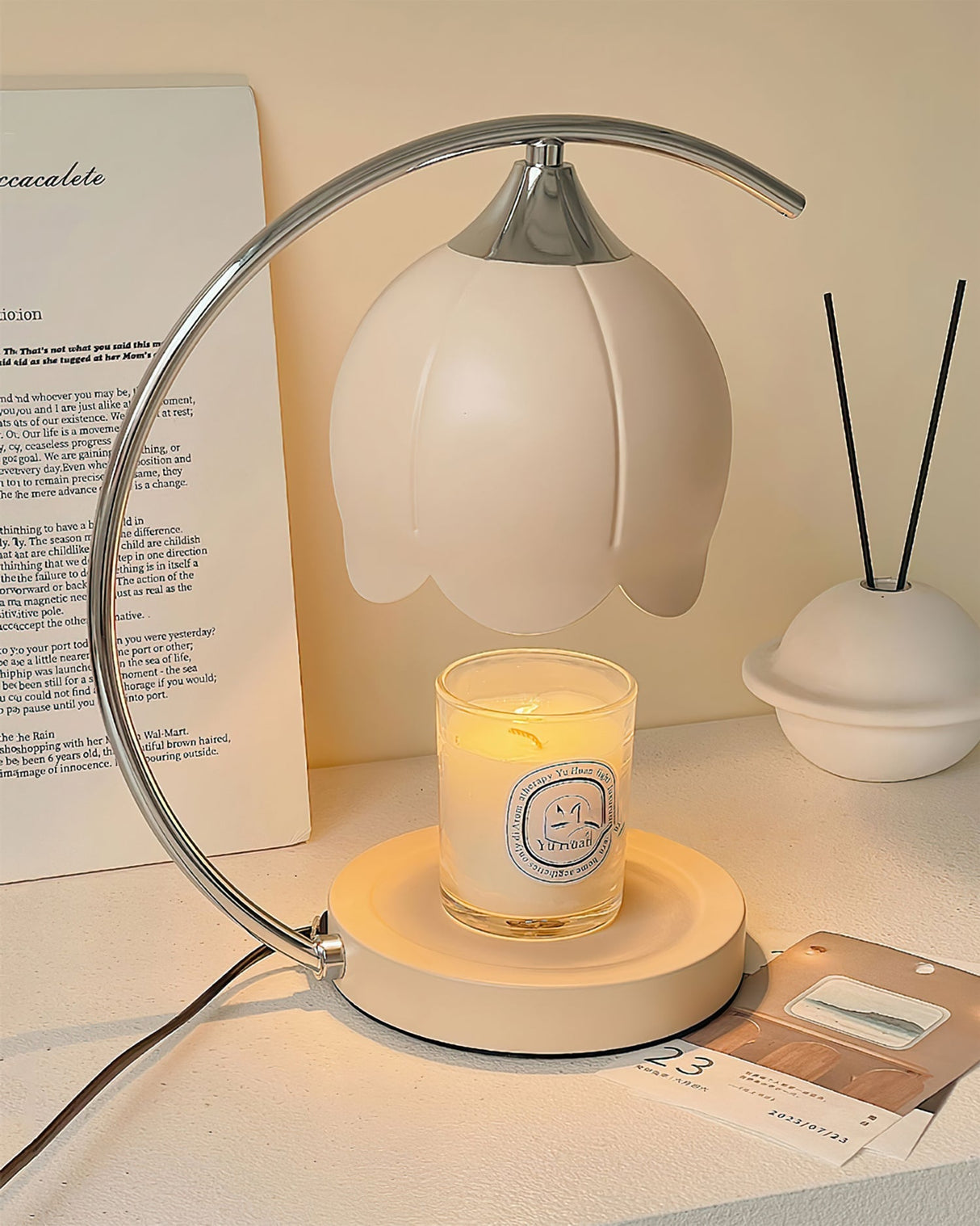 Floral Table Lamp Pink Petal Shade With Candle Warmer - Product detail 11