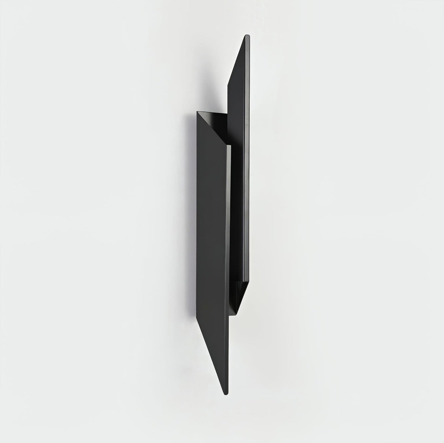 Modern LED Wall Light  Golden Angular Design - Product detail 18