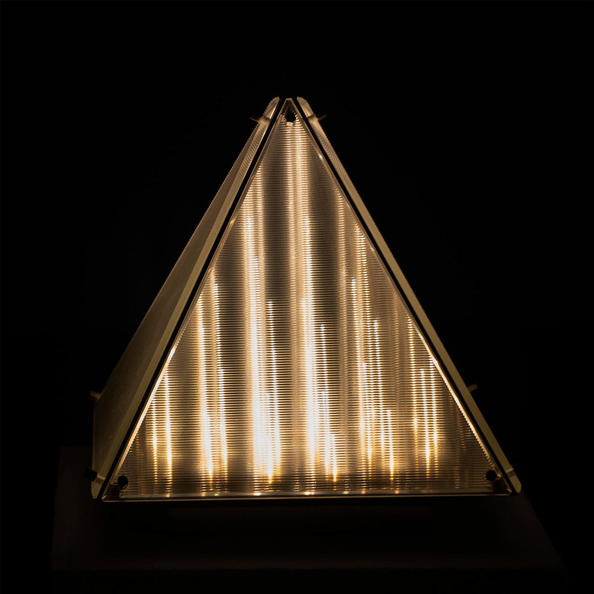 Modern Triangle Table Lamp Glass LED Design - Product detail 20