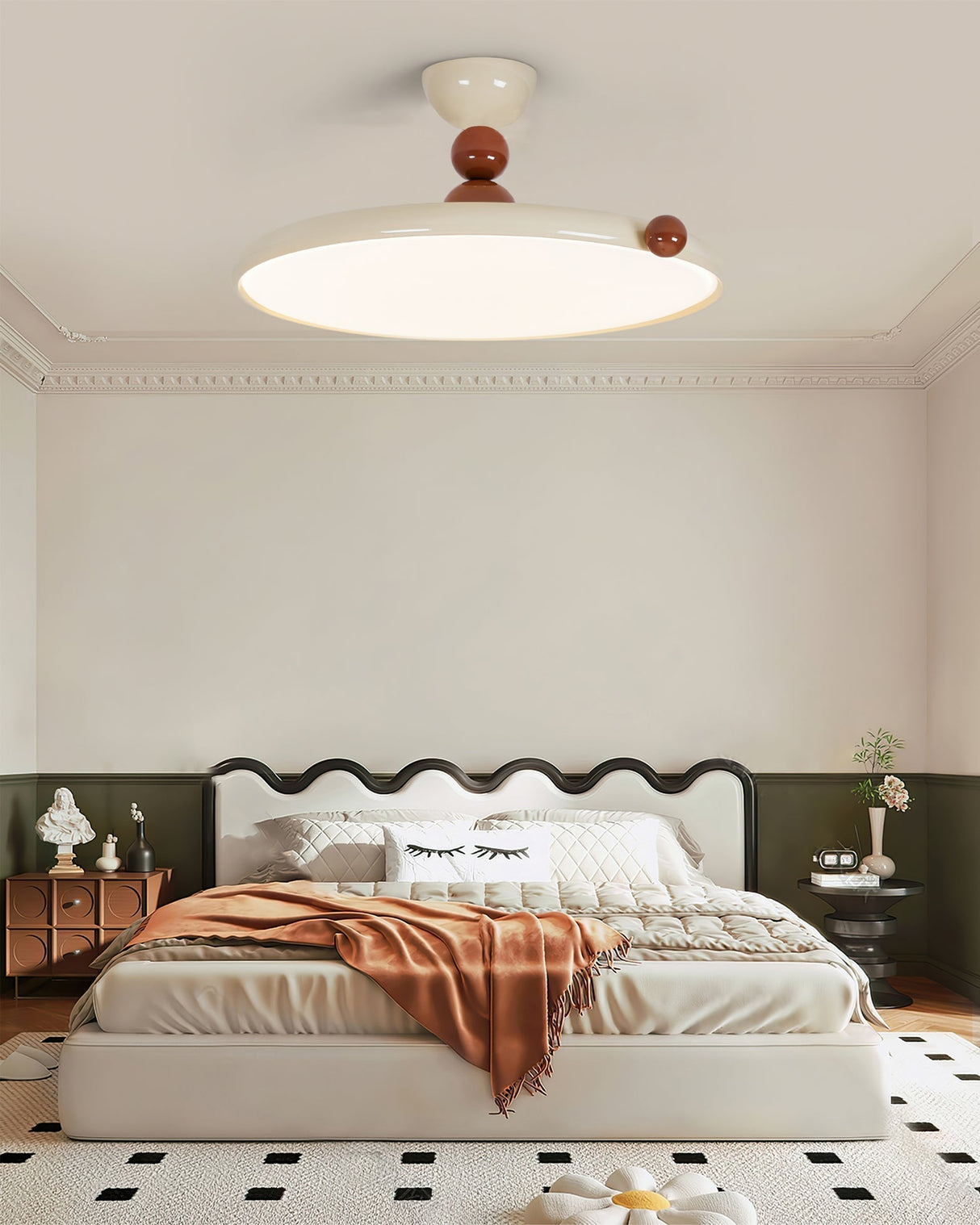 Modern Ceiling Light Minimalist Metal Frame with Spherical Accents - Product detail 10