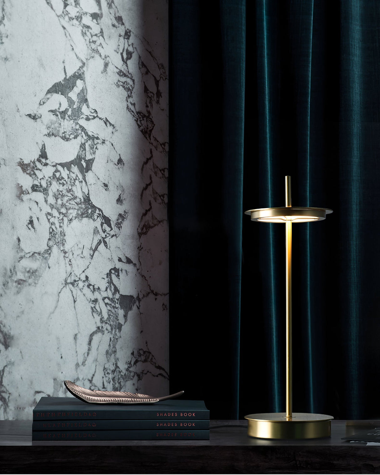 Modern Metal Table Lamp Floating Disc Design - Product detail 15