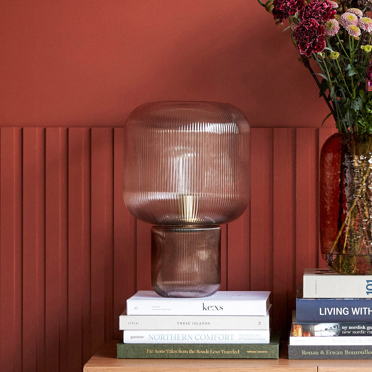 Modern Glass Table Lamp Ribbed Glass Design - Product detail 9