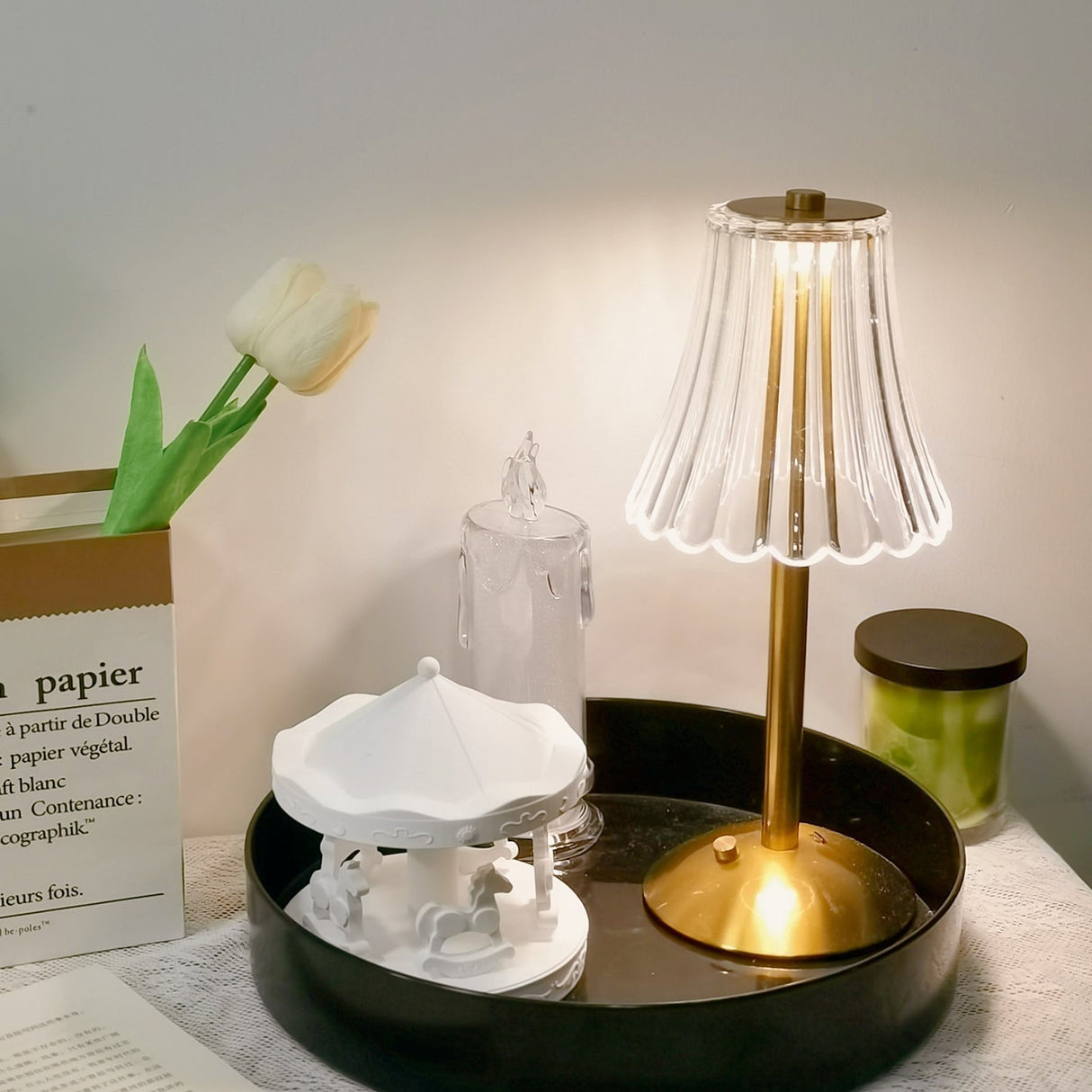Modern Table Lamp Crystal Glass Shade With Gold Base - Product detail 15