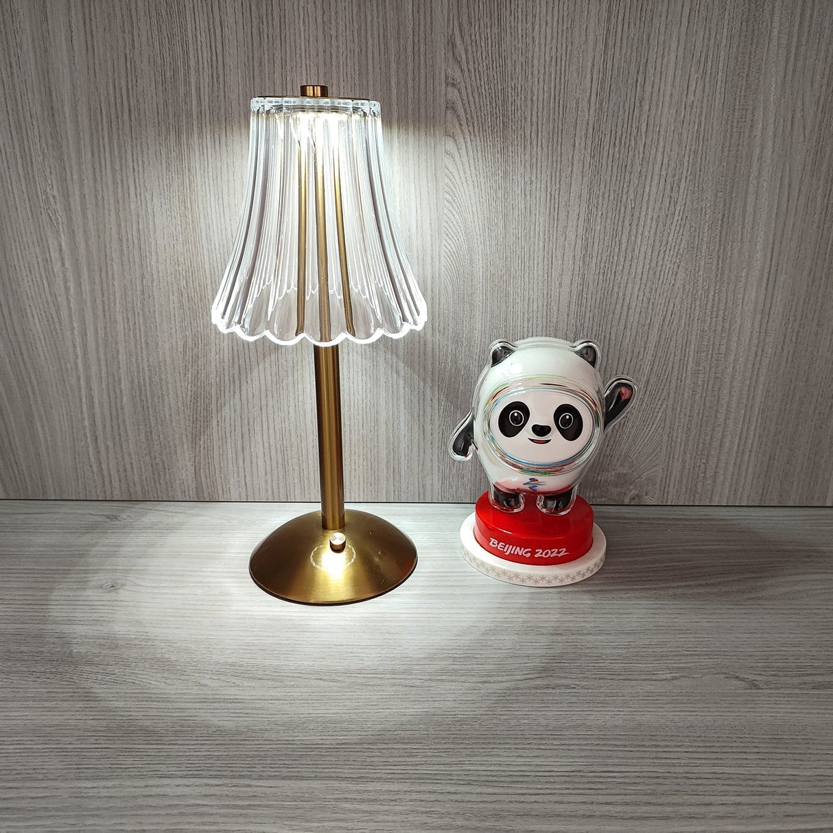 Modern Table Lamp Crystal Glass Shade With Gold Base - Product detail 31
