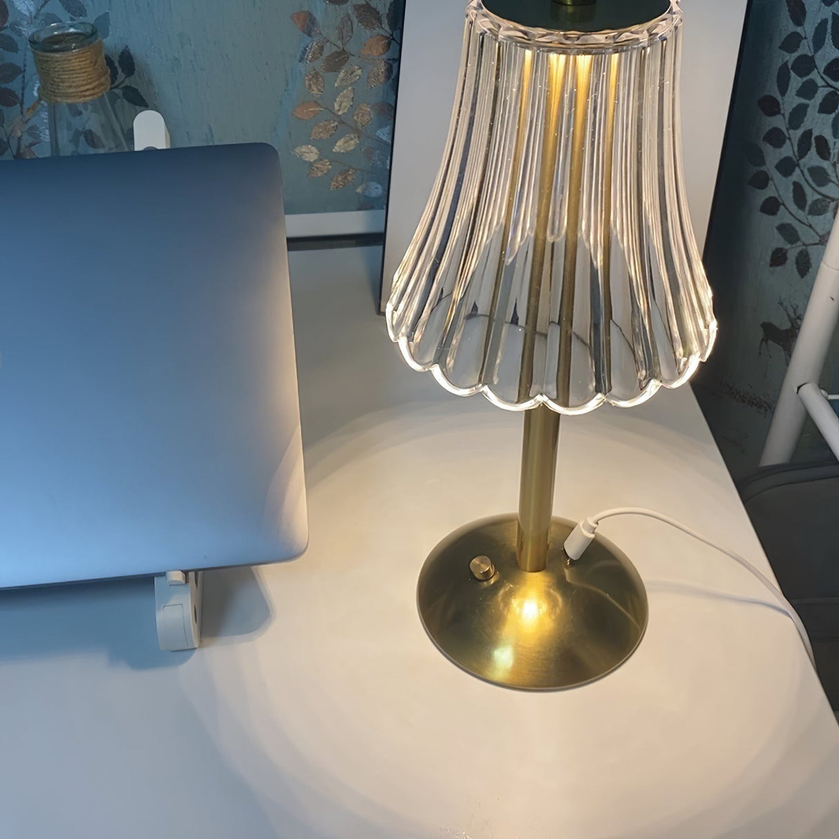 Modern Table Lamp Crystal Glass Shade With Gold Base - Product detail 36