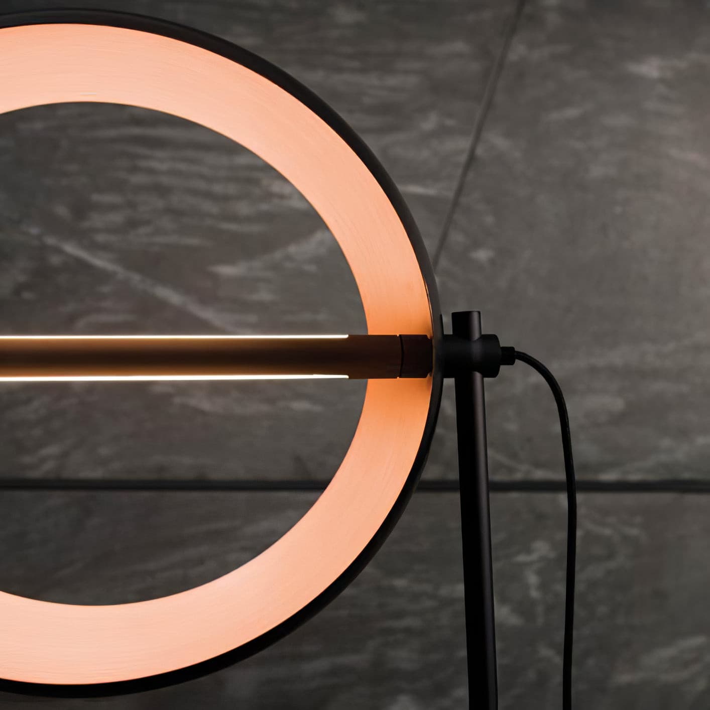 Modern Globe Table Lamp  Copper Metal Ring Design - Product detail 6