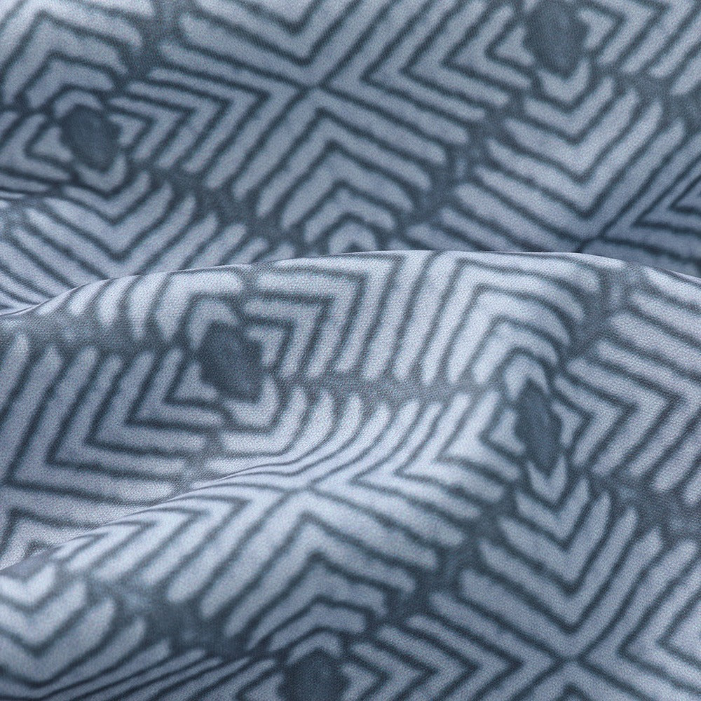 Traditional Dirndl Dress  Gray Lace Detail with Apron - Product detail 6