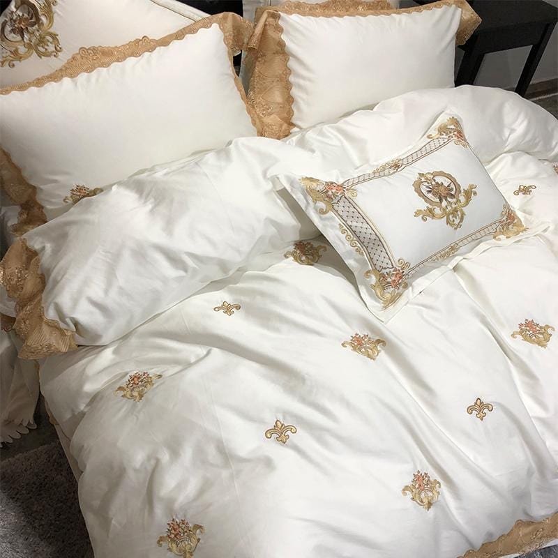 Luxury Egyptian Cotton Bedding Set  Gold Lace Embroidered Design - Product detail 4