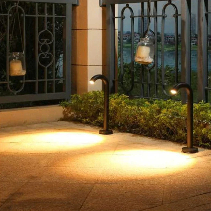 Modern Outdoor Pillar Light Waterproof Aluminum Garden Path Lamp - Product example