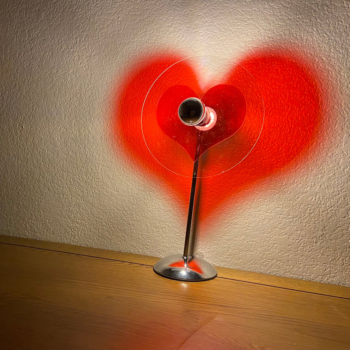 Heart LED Table Lamp Modern Rechargeable Metal Design - Product detail 42