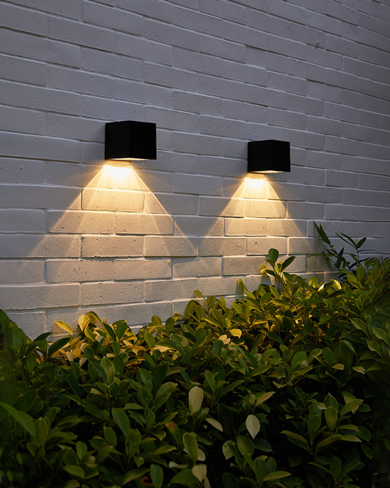 Modern Outdoor Wall Light  Solar Powered Cube Design - Product detail 15