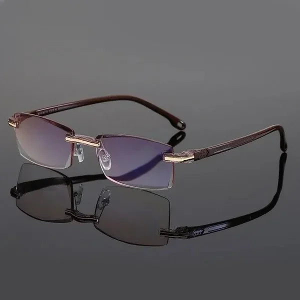 Multifocal Reading Glasses  Anti-Blue Light Shatterproof Design - Detailed view