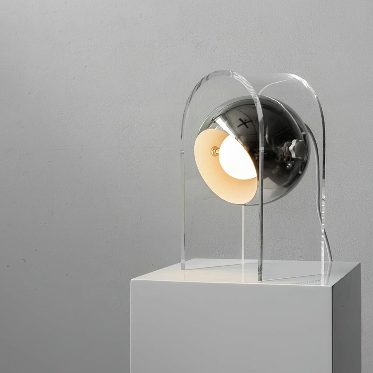 Modern Table Lamp Touch Sensor White Steel Design - Detailed view