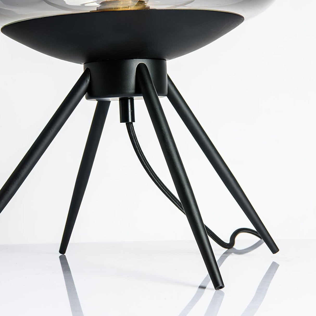 Modern Glass Table Lamp Smokey Dome with Tripod Base - Product detail 13