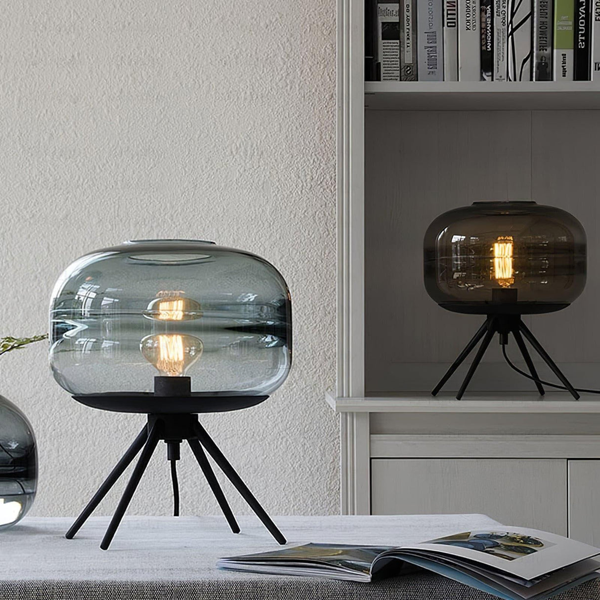 Modern Glass Table Lamp Smokey Dome with Tripod Base - Product detail 17