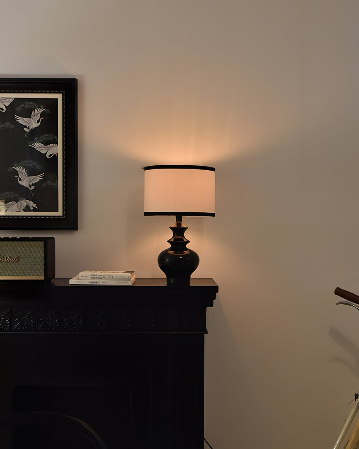 Ceramic Table Lamp Black Base White Shade Design - Product detail 15
