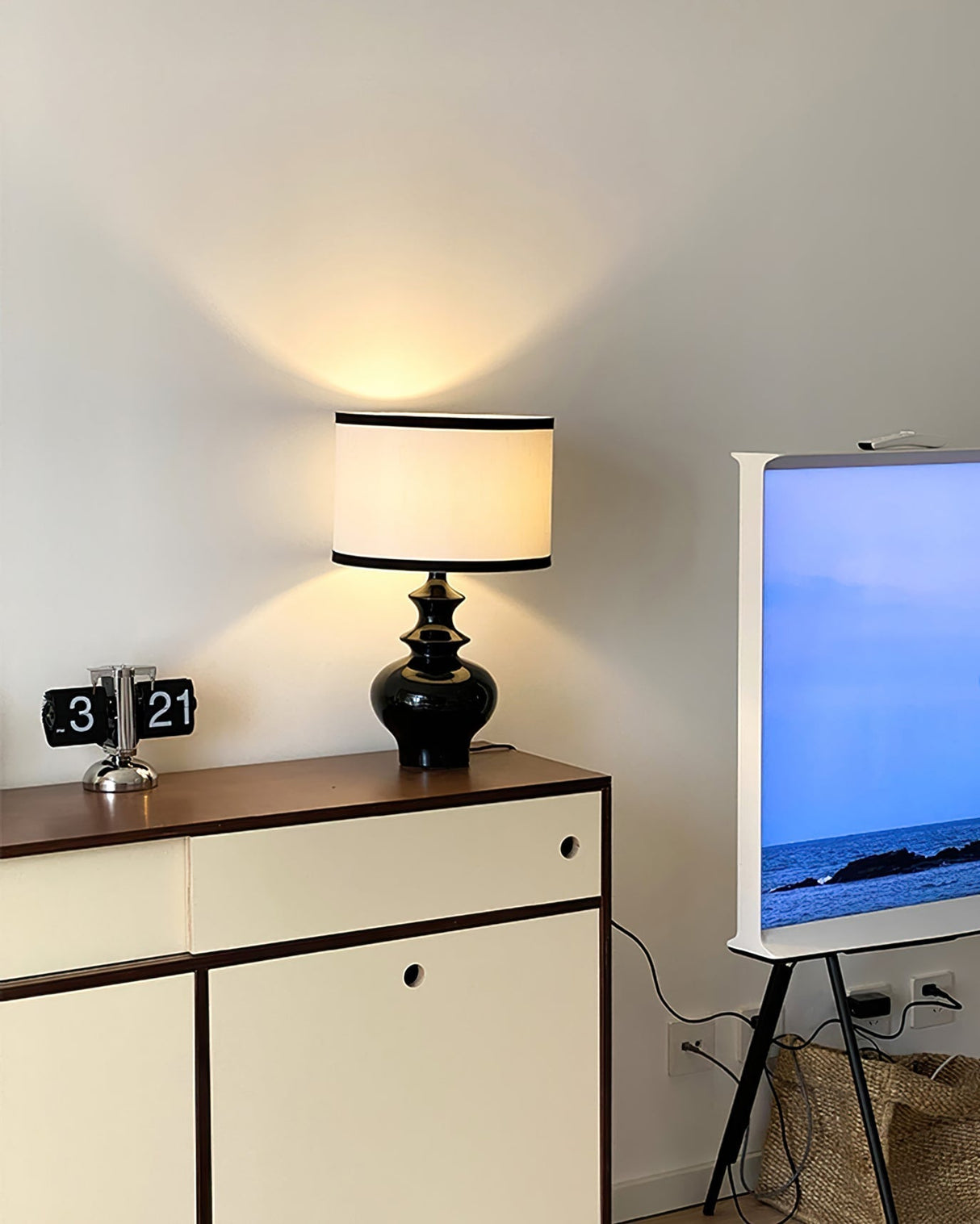 Ceramic Table Lamp Black Base White Shade Design - Product detail 13