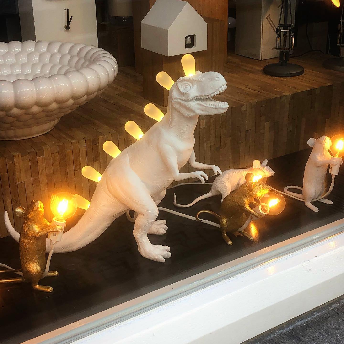 Dinosaur Table Lamp  LED Backlit T-Rex Design - Detailed view