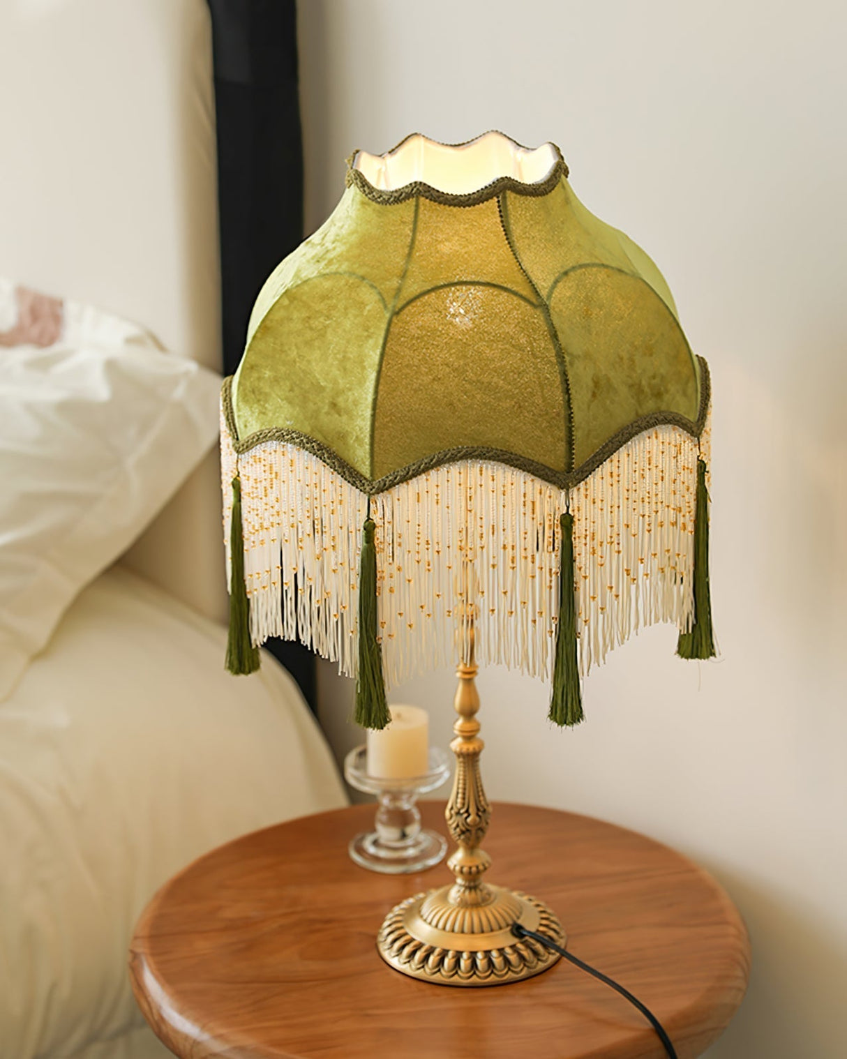 Vintage Table Lamp Green Fabric Shade With Fringes - Product detail 9