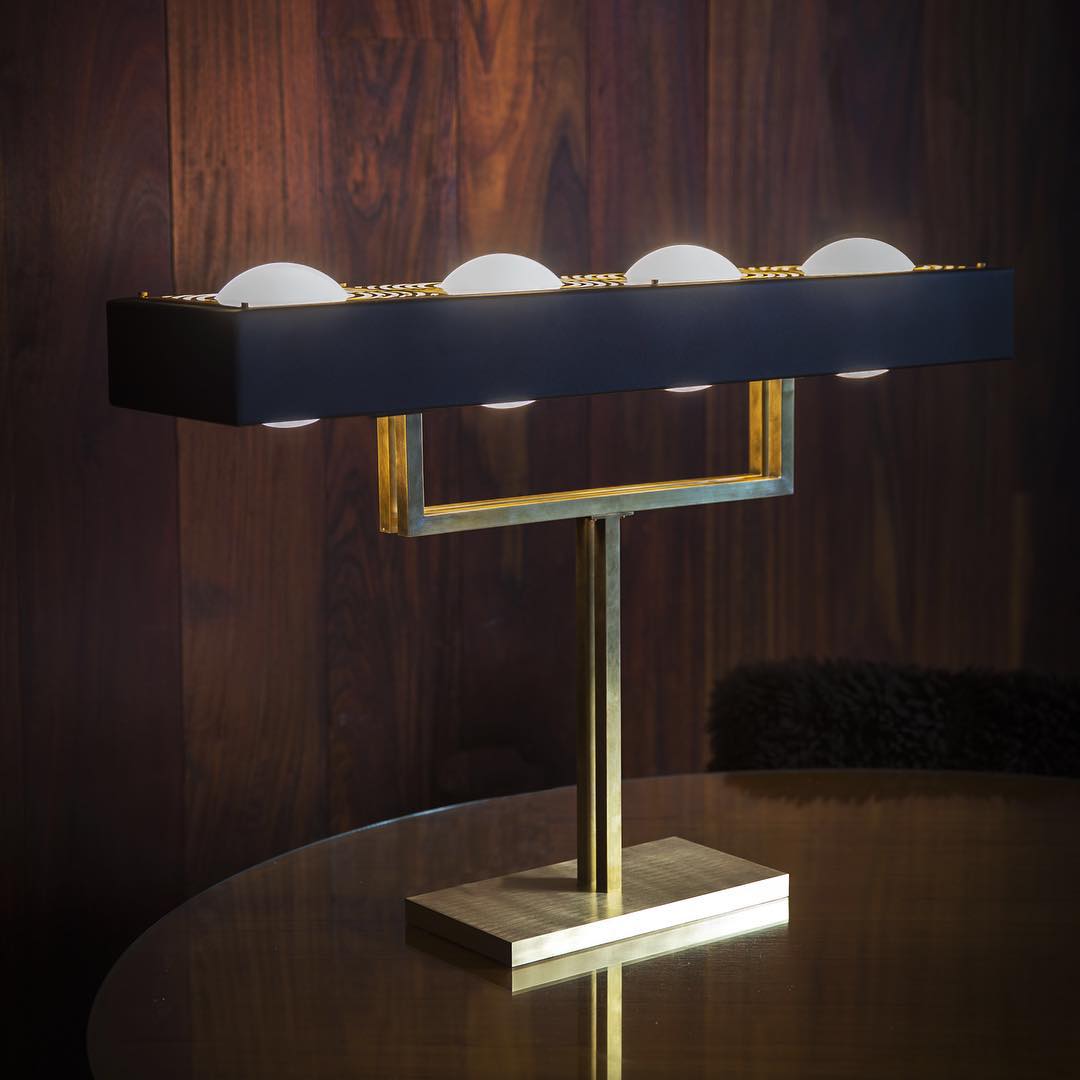 Modern Table Lamp Metal Base with Black Shade - Product detail 5