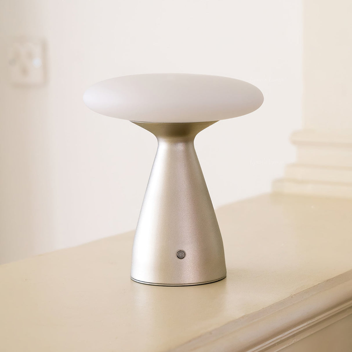 Modern LED Table Lamp  Wireless Metal Glass Design - Product detail 9