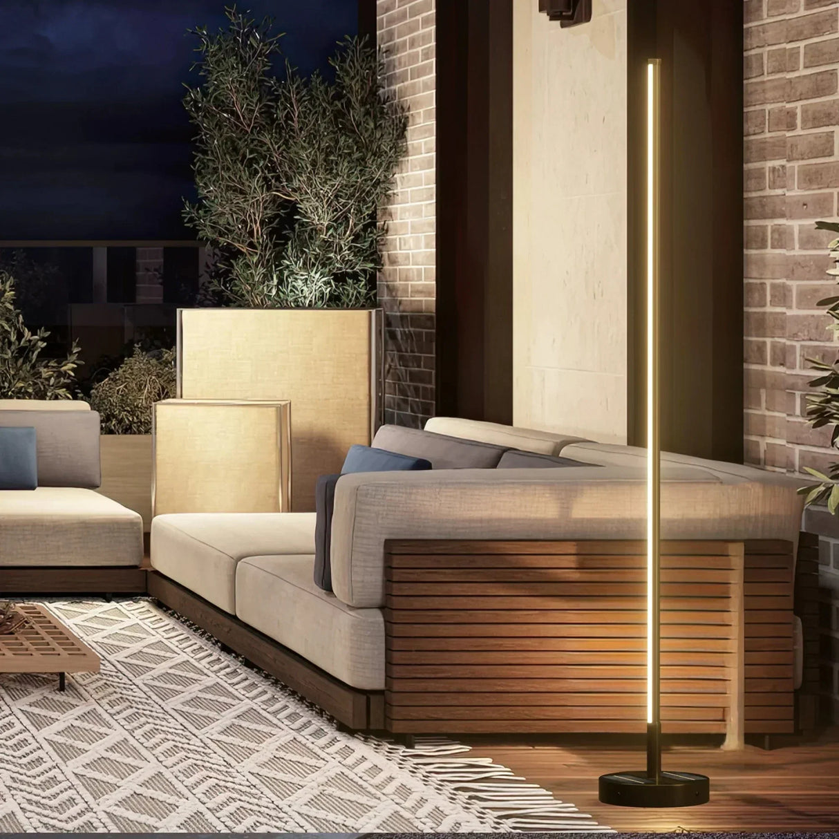 Modern Solar Floor Lamp  LED Outdoor Garden Light - Product example