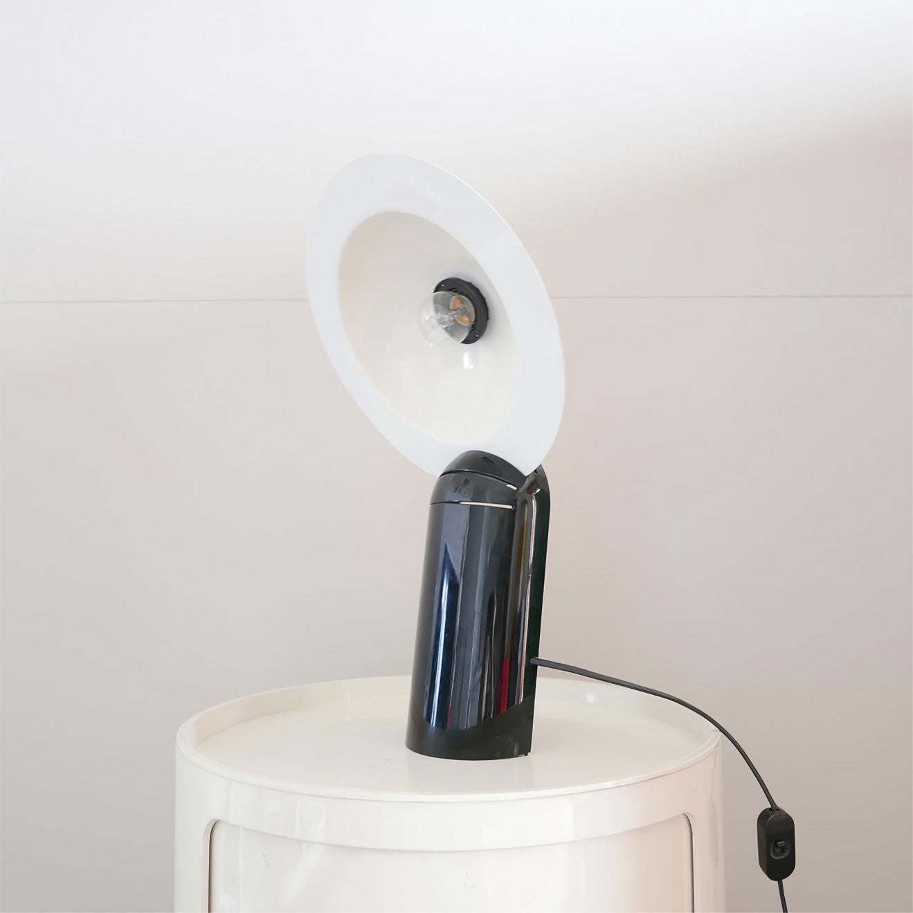 Modern Table Lamp  Adjustable Metal Disc Shade - Product detail 26