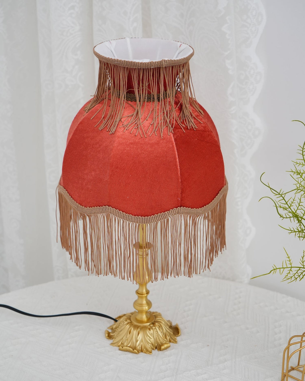 Vintage Table Lamp Brass Base with Fringed Velvet Shade - Product detail 18