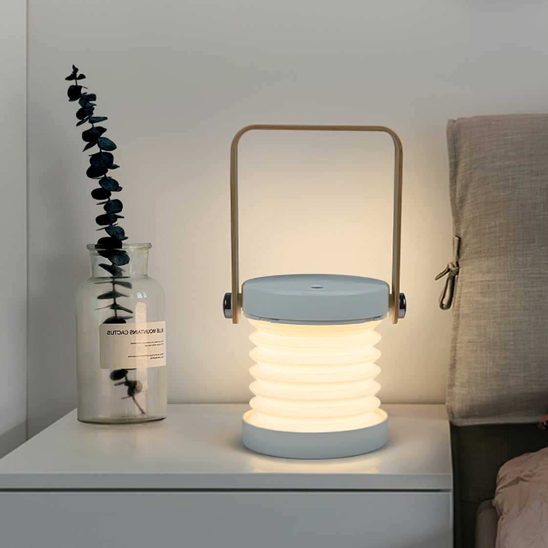 Portable Table Lamp Honeycomb Design with Wooden Handle - Product detail 28