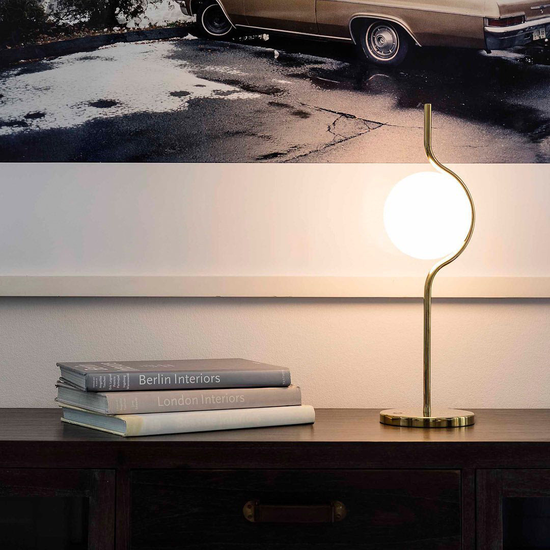Modern Table Lamp Curved Gold Frame With Glass Globe - Product detail 6