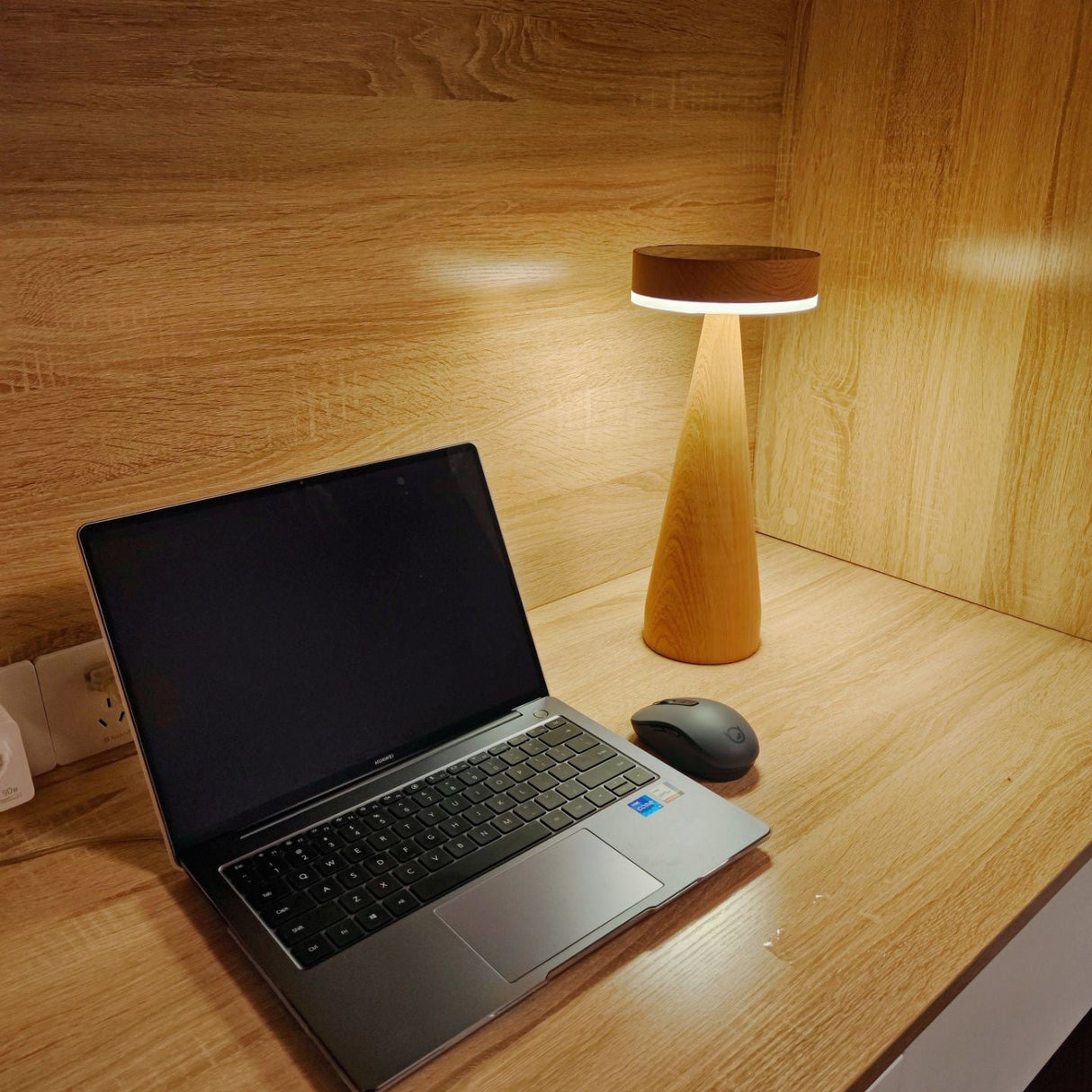 Wooden Table Lamp Minimalist Maritime Design - Product example