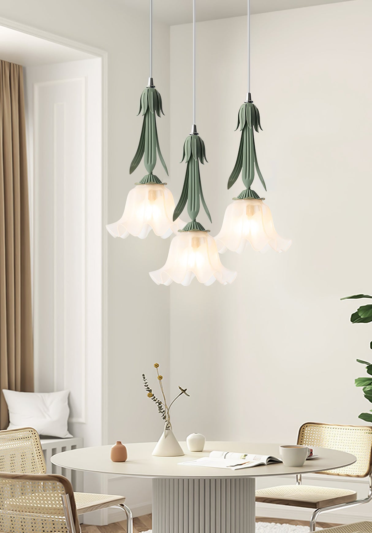 Floral Pendant Light Elegant Glass Bell Design - Product detail 4