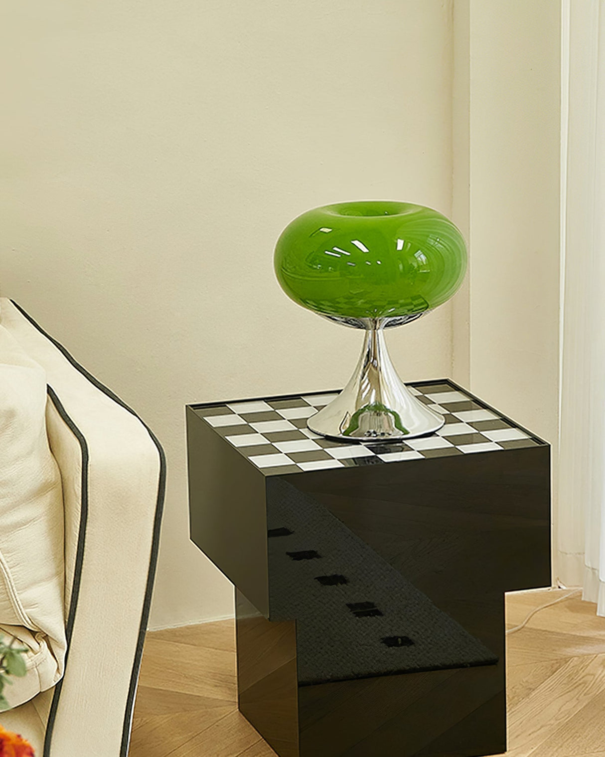 Modern Table Lamp Glass Globe Chrome Base Design - Product detail 17